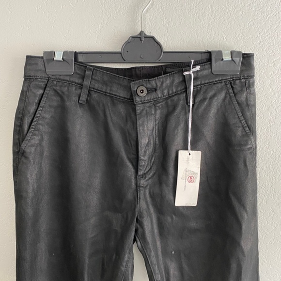 AG Jeans Caden Tailored Trousers Leatherette Black NEW size 26 - Picture 2 of 3